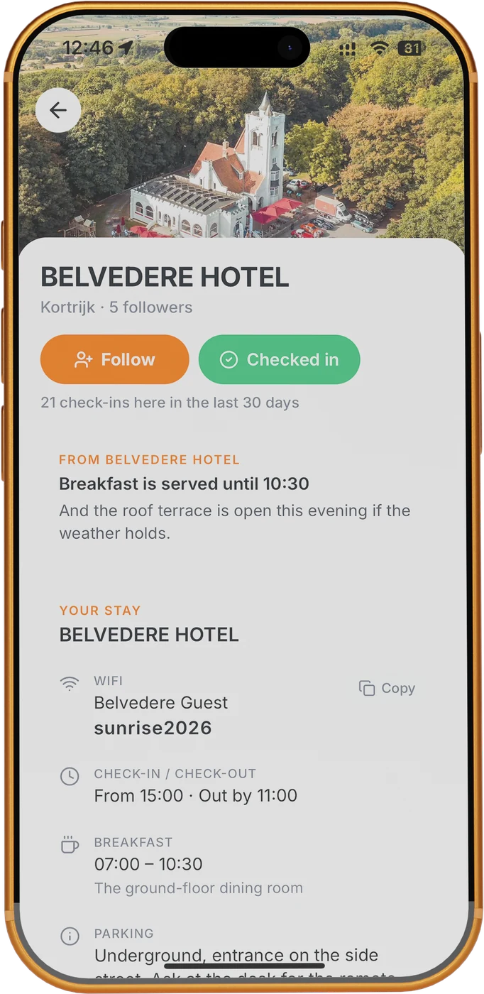 A página do Hotel Belvedere na app: seguir, fazer check-in, a nota do pequeno-almoço e os detalhes da estadia